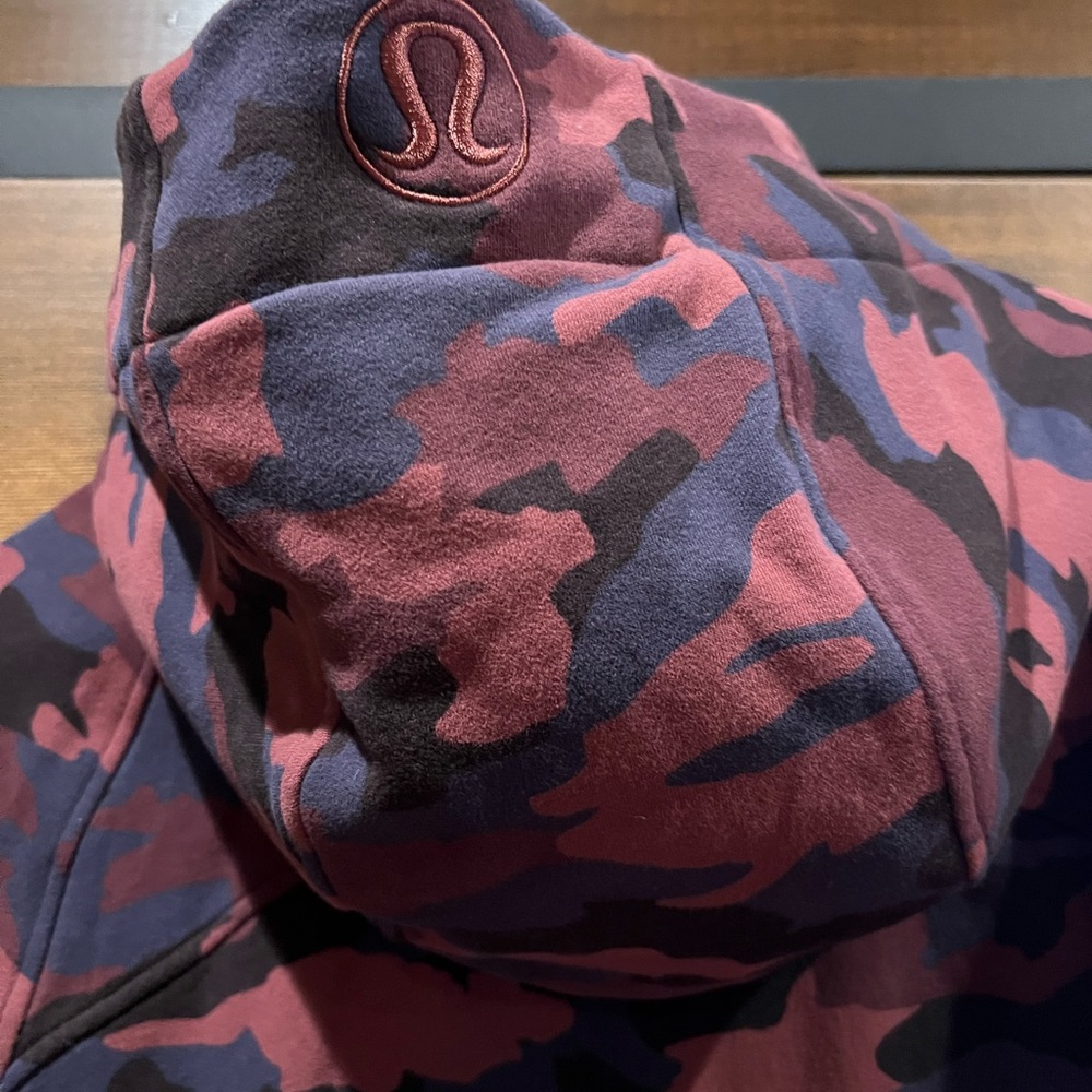 Lululemon jacket - Picture 4 of 5